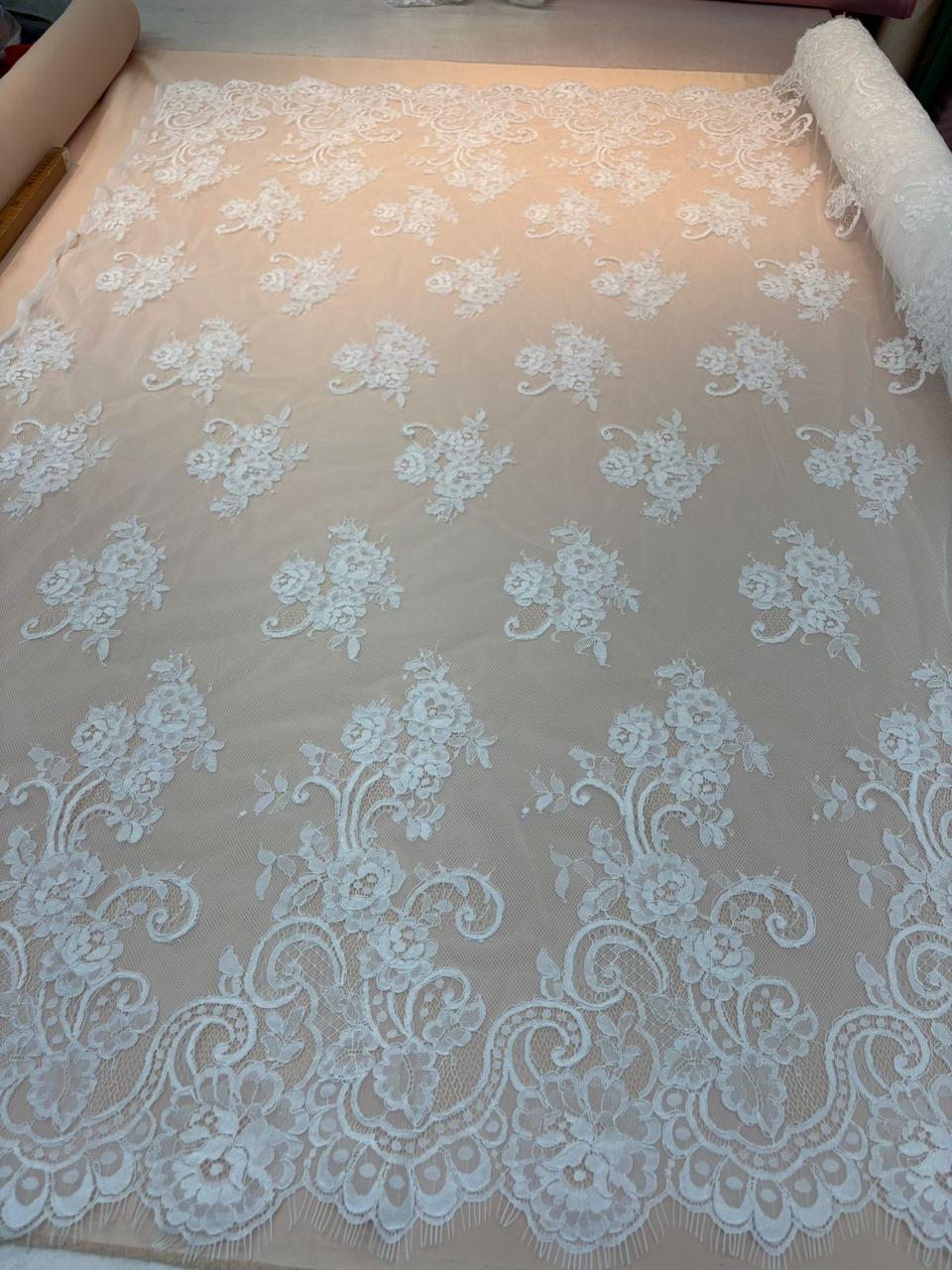 BORDADOS NOVIA